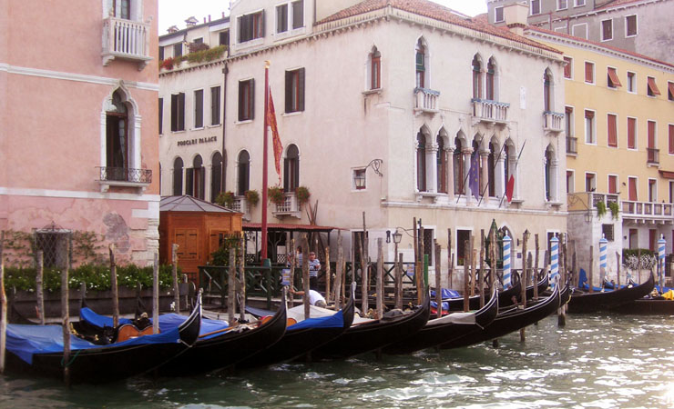 Gondoles Venise
