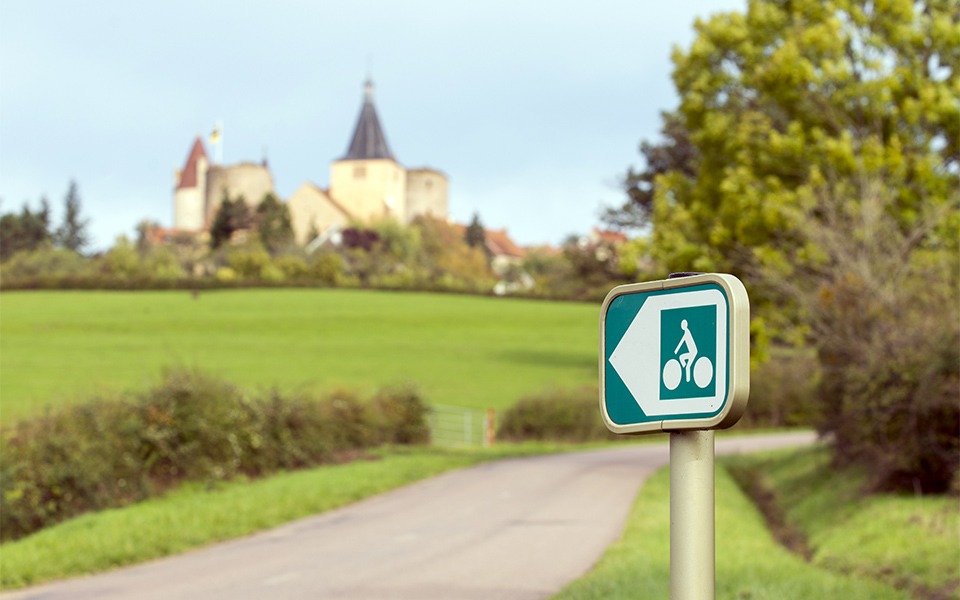 Voyage à vélo - Balade en Bourgogne, entre châteaux et vignobles