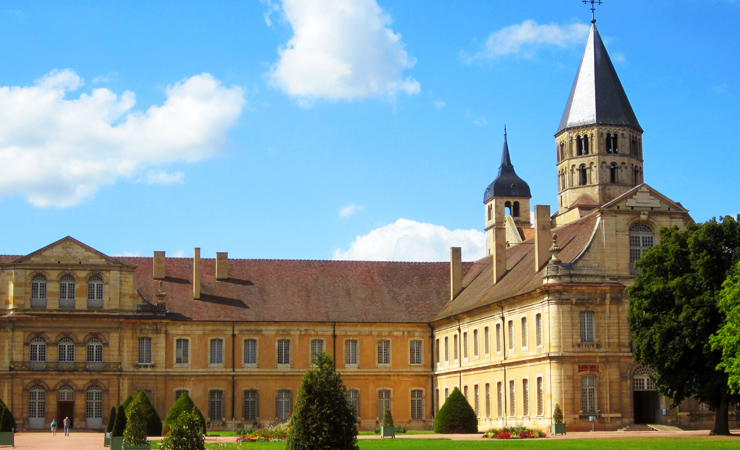 Abbaye de Cluny - côté parc