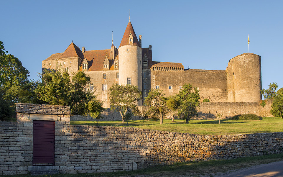 Forteresse de Châteauneuf en Auxois