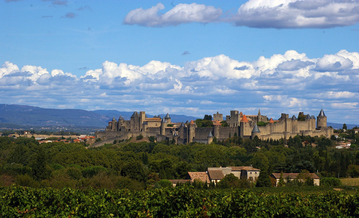 Voyage en véhicule : Le Canal des 2 Mers à vélo de Bordeaux à Carcassonne