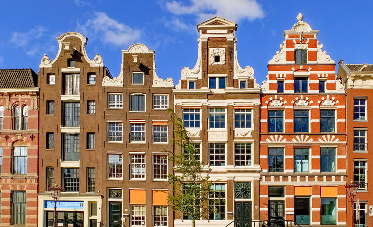 Immeubles traditionnels d'Amsterdam