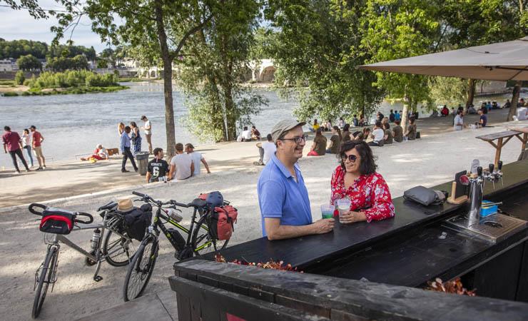 pause à la guinguette de Tours