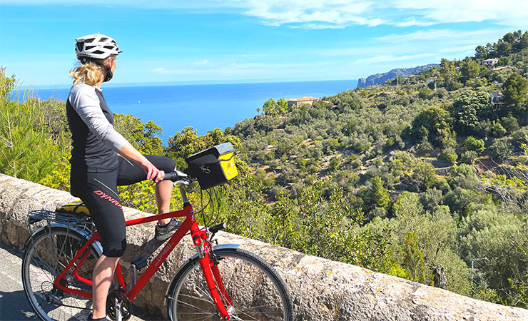 plataforma el plastico frase Tour de l'île de Majorque en vélo - circuit 1 semaine - transport de bagages
